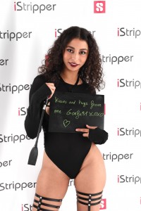 istripper fansign Wylette