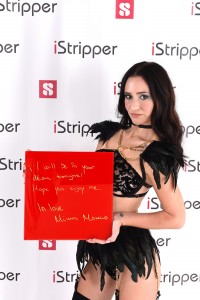 istripper fansign Mina Moreno